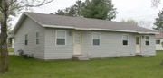 2208 A Vine Ct. Front